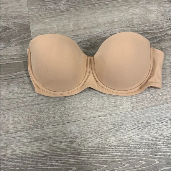SKIMS ultimate fits everybody Strapless Bra - Clay 36C - Picture 5 of 5